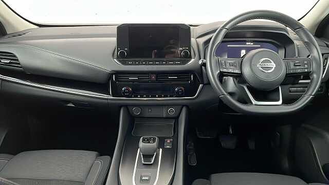 Nissan Qashqai NISSAN Qashqai 1.3 DIG-T MHEV N-Connecta SUV 5dr Petrol Hybrid XTRON Euro 6 (s/s