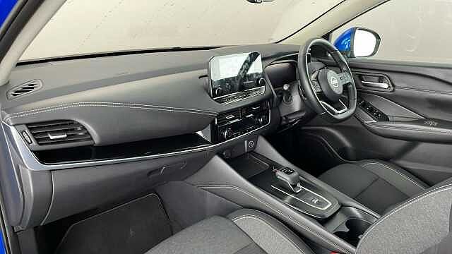 Nissan Qashqai NISSAN Qashqai 1.3 DIG-T MHEV N-Connecta SUV 5dr Petrol Hybrid XTRON Euro 6 (s/s