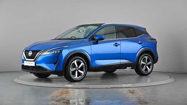 Nissan Qashqai NISSAN Qashqai 1.3 DIG-T MHEV N-Connecta SUV 5dr Petrol Hybrid XTRON Euro 6 (s/s
