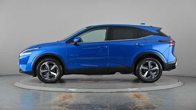 Nissan Qashqai NISSAN Qashqai 1.3 DIG-T MHEV N-Connecta SUV 5dr Petrol Hybrid XTRON Euro 6 (s/s
