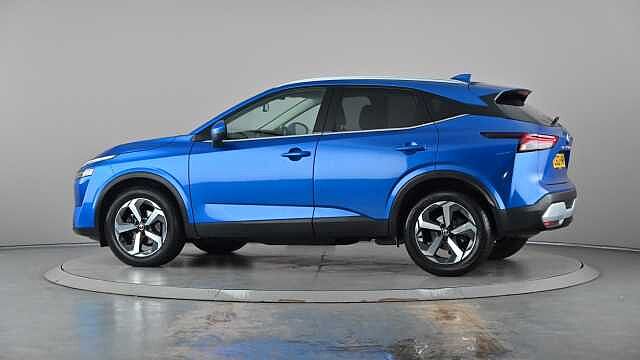 Nissan Qashqai NISSAN Qashqai 1.3 DIG-T MHEV N-Connecta SUV 5dr Petrol Hybrid XTRON Euro 6 (s/s