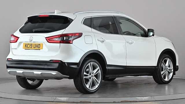 Nissan Qashqai NISSAN Qashqai 1.3 DIG-T N-Motion SUV 5dr Petrol Manual Euro 6 (s/s) (140 ps)
