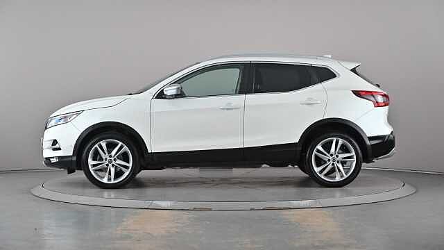 Nissan Qashqai NISSAN Qashqai 1.3 DIG-T N-Motion SUV 5dr Petrol Manual Euro 6 (s/s) (140 ps)