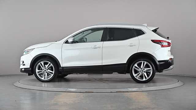 Nissan Qashqai NISSAN Qashqai 1.3 DIG-T N-Motion SUV 5dr Petrol Manual Euro 6 (s/s) (140 ps)