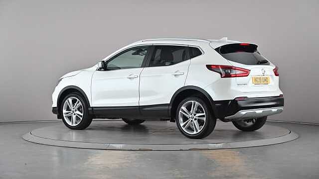 Nissan Qashqai NISSAN Qashqai 1.3 DIG-T N-Motion SUV 5dr Petrol Manual Euro 6 (s/s) (140 ps)