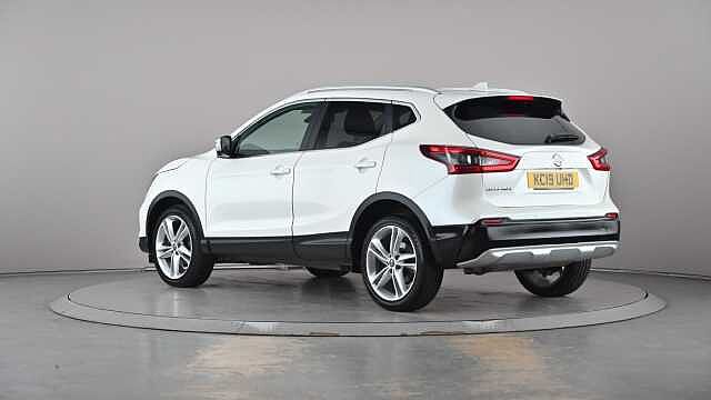 Nissan Qashqai NISSAN Qashqai 1.3 DIG-T N-Motion SUV 5dr Petrol Manual Euro 6 (s/s) (140 ps)