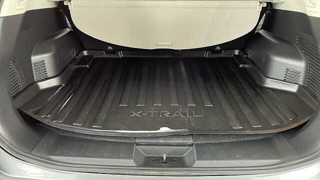Nissan X-Trail NISSAN X-Trail 1.3 DIG-T N-Design SUV 5dr Petrol DCT Auto Euro 6 (s/s) (158 ps)