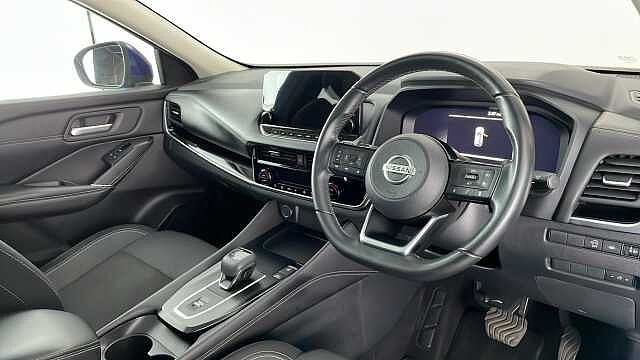 Nissan Qashqai NISSAN Qashqai 1.3 DIG-T MHEV N-Connecta SUV 5dr Petrol Hybrid XTRON Euro 6 (s/s