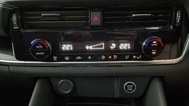 Nissan Qashqai NISSAN Qashqai 1.3 DIG-T MHEV N-Connecta SUV 5dr Petrol Hybrid XTRON Euro 6 (s/s