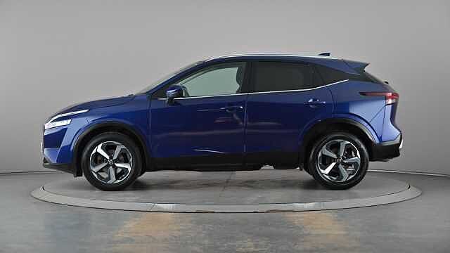 Nissan Qashqai NISSAN Qashqai 1.3 DIG-T MHEV N-Connecta SUV 5dr Petrol Hybrid XTRON Euro 6 (s/s