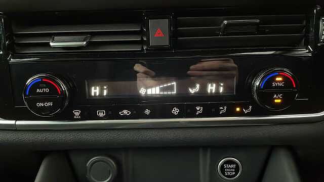 Nissan Qashqai NISSAN Qashqai 1.3 DIG-T MHEV N-Connecta SUV 5dr Petrol Hybrid Manual Euro 6 (s/