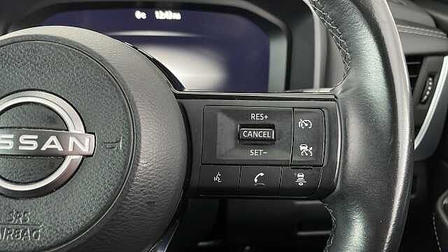 Nissan Qashqai NISSAN Qashqai 1.3 DIG-T MHEV N-Connecta SUV 5dr Petrol Hybrid Manual Euro 6 (s/