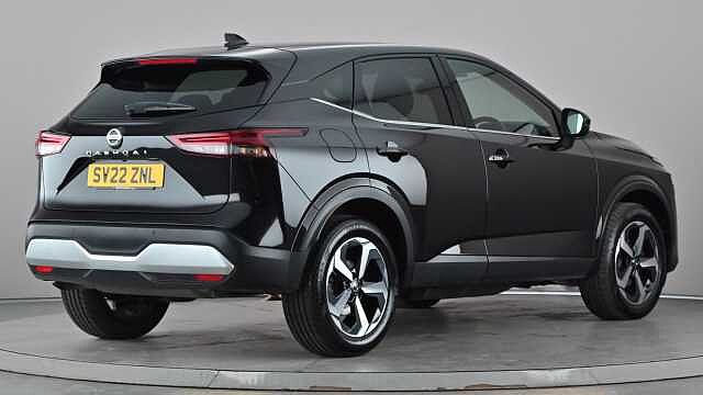 Nissan Qashqai NISSAN Qashqai 1.3 DIG-T MHEV N-Connecta SUV 5dr Petrol Hybrid XTRON Euro 6 (s/s