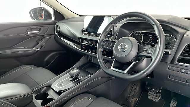 Nissan Qashqai NISSAN Qashqai 1.3 DIG-T MHEV N-Connecta SUV 5dr Petrol Hybrid XTRON Euro 6 (s/s