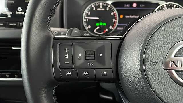 Nissan Qashqai NISSAN Qashqai 1.3 DIG-T MHEV N-Connecta SUV 5dr Petrol Hybrid XTRON Euro 6 (s/s