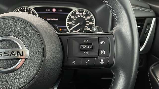 Nissan Qashqai NISSAN Qashqai 1.3 DIG-T MHEV N-Connecta SUV 5dr Petrol Hybrid XTRON Euro 6 (s/s