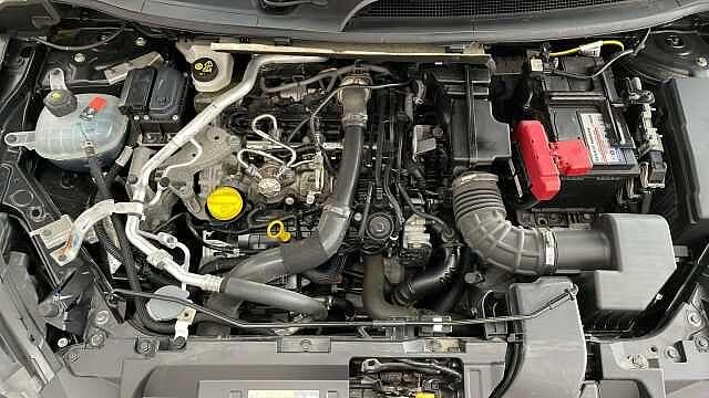 Nissan Qashqai NISSAN Qashqai 1.3 DIG-T MHEV N-Connecta SUV 5dr Petrol Hybrid XTRON Euro 6 (s/s