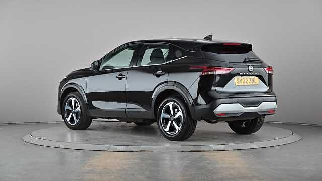 Nissan Qashqai NISSAN Qashqai 1.3 DIG-T MHEV N-Connecta SUV 5dr Petrol Hybrid XTRON Euro 6 (s/s