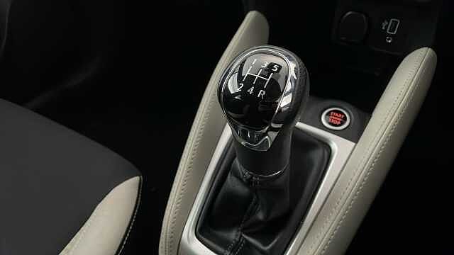 Nissan Micra NISSAN Micra 1.0 IG-T Tekna Hatchback 5dr Petrol Manual Euro 6 (s/s) (92 ps)