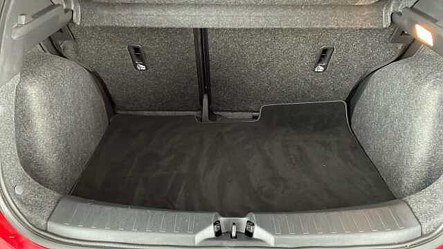 Nissan Micra NISSAN Micra 1.0 IG-T Tekna Hatchback 5dr Petrol Manual Euro 6 (s/s) (92 ps)