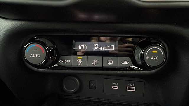 Nissan Juke NISSAN Juke 1.0 DIG-T N-Connecta SUV 5dr Petrol Manual Euro 6 (s/s) (114 ps)